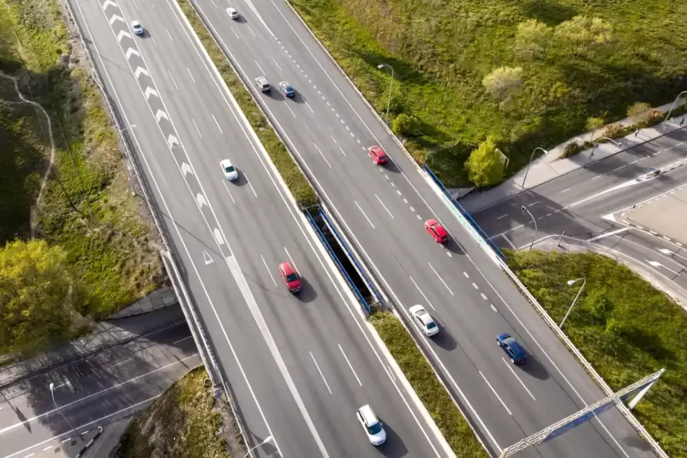 Por que a duplicação de rodovias é essencial para a segurança e o desenvolvimento regional?